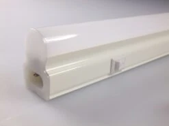 Ledvance Lin. Comp.Switch LED-Lichtleiste 14W, 4000K, Mit Schalter, 1200mm 13 Ledvance Lin. Comp.Switch LED-Lichtleiste 14W, 4000K, Mit Schalter, 1200mm -Laden Für Heimbeleuchtung 09abe5ab9decd8eb339a655e510014703efb1840 1