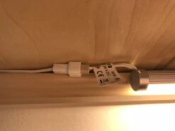 Hera 61001611402 Pipe F LED-Anbauleuchte 1210mm, Drehbar, 22,3W Warmweiß -Laden Für Heimbeleuchtung 76f1c1faa4965ee9a9873c44cc297d96cc3c03ad 3