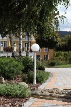 Albert 682053 Wegeleuchte, Höhe 1,25m, Weiß, Kugel Kristallglas 7 Albert 682053 Wegeleuchte, Höhe 1,25m, Weiß, Kugel Kristallglas -Laden Für Heimbeleuchtung 9bf6d6280850cd7ef8c121a2110e10104e512eb0