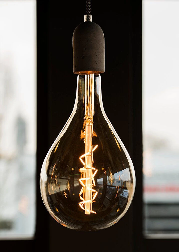 BAILEY 80100038766 Vintage-Lampe Big Papi E27 3W Gold Dimmbar 4 BAILEY 80100038766 Vintage-Lampe Big Papi E27 3W Gold Dimmbar – Bild 2