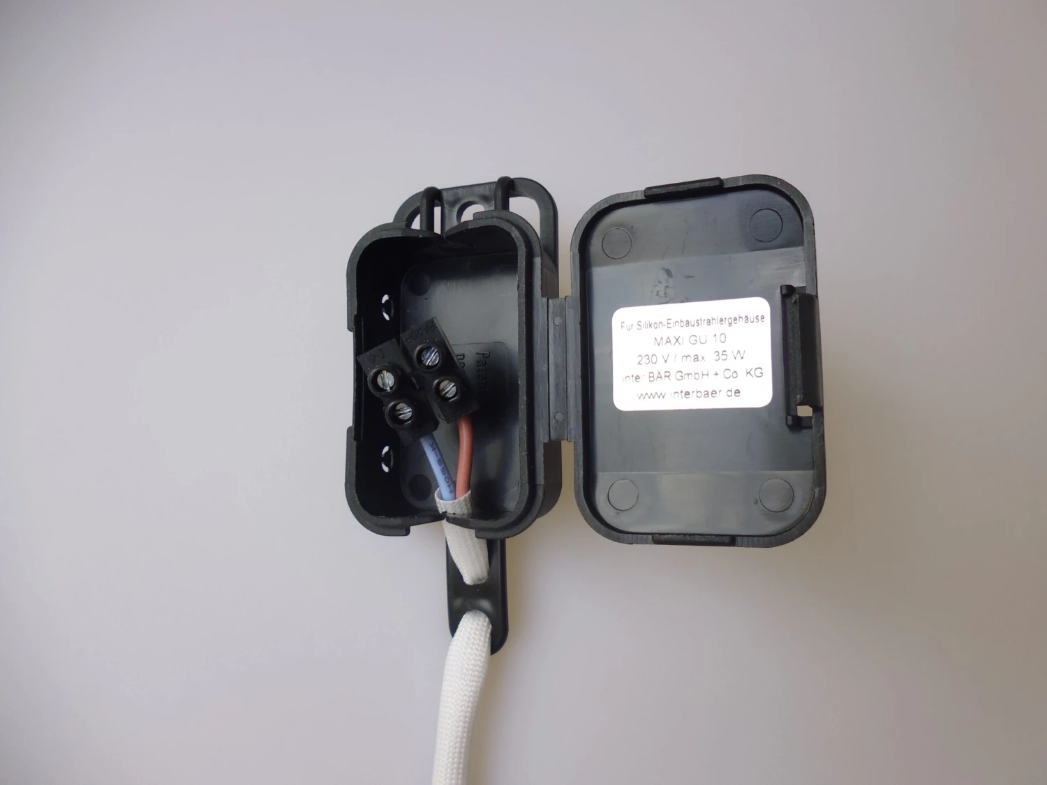 Bachmann 924.350 Einbaustrahler/Gehäuse Aus Silikon 230V/GU10 8 Bachmann 924.350 Einbaustrahler/Gehäuse Aus Silikon 230V/GU10 – Bild 6