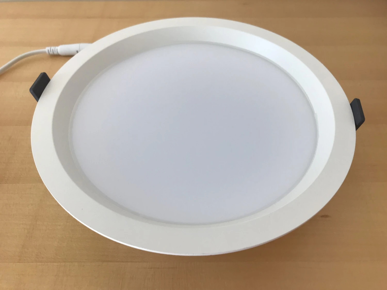 LEDVANCE Downlight 25W, Warmweiß, Nicht Dimmbar, Für Ø200mm, IP44 5 LEDVANCE Downlight 25W, Warmweiß, Nicht Dimmbar, Für Ø200mm, IP44 – Bild 3
