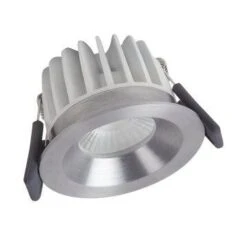 LEDVANCE Spot 8W Warmweiß, Dimmbar, IP44