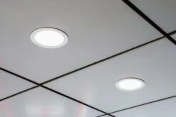 LEDVANCE Downlight 35W, Kaltweiß, Nicht Dimmbar, Für Ø200mm, IP44 11 LEDVANCE Downlight 35W, Kaltweiß, Nicht Dimmbar, Für Ø200mm, IP44 -Laden Für Heimbeleuchtung ce39cffa3b1096e07a7a2026b1c594370936311d 10