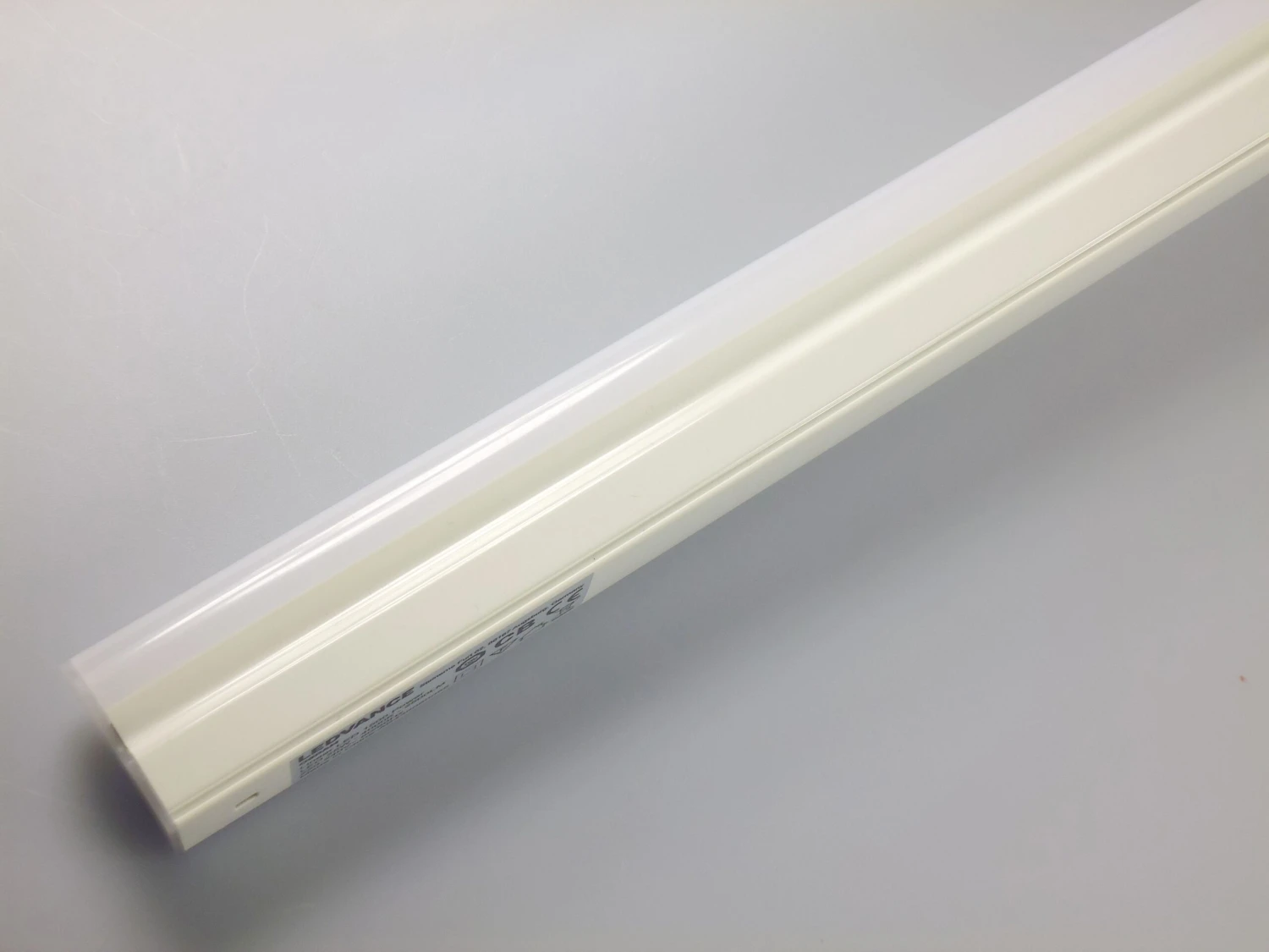 Ledvance LN Comp. High Out. LED-Lichtleiste 10W, 4000K, 600mm 5 Ledvance LN Comp. High Out. LED-Lichtleiste 10W, 4000K, 600mm – Bild 3